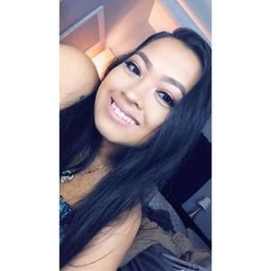 Meet your Posher, Monica